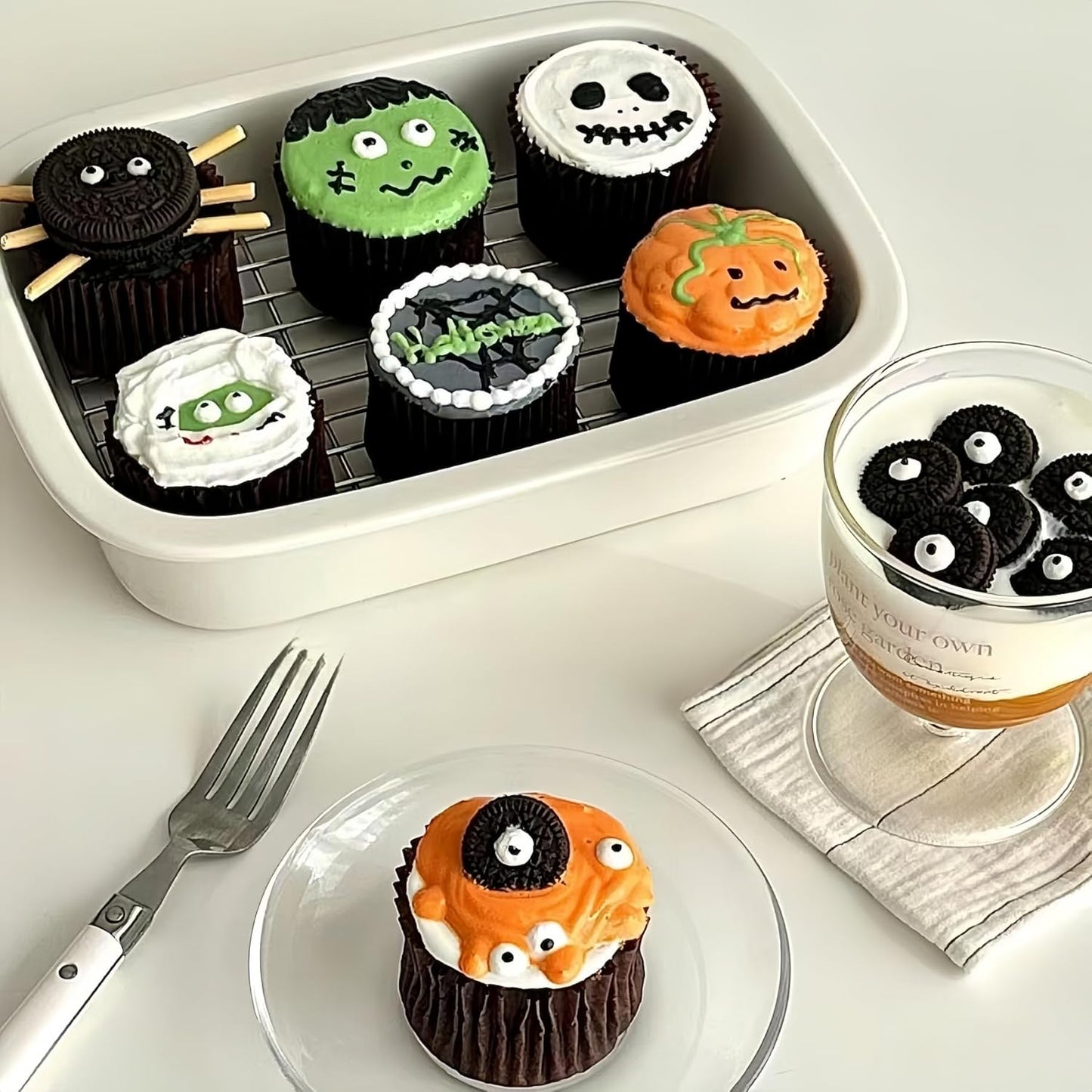 10mm Small Candy Eyes for Decorating Edible Candy Eyes Eyeballs Halloween Sprinkles for Cake Decorations, Baking, Ice Cream, Cookies, Cupcake Topper 3OZ