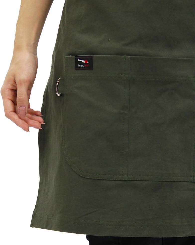 | Green Verona Gabardine Apron – Design for Men and women with neck adjuster, Anti-lint fabric with large pockets. For kitchen work, Chef.