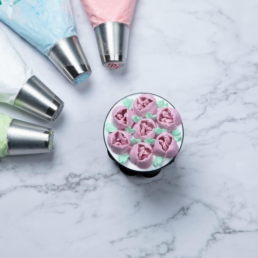 Restaurantware-Russian Piping Tip, 1 Petal Cake Decor Piping Tip - #31, Corrosion-Resistant, Stainless Steel Decorating Tip For Frosting, Dishwashable, Decorate Cupcakes, Cakes, or Cookies