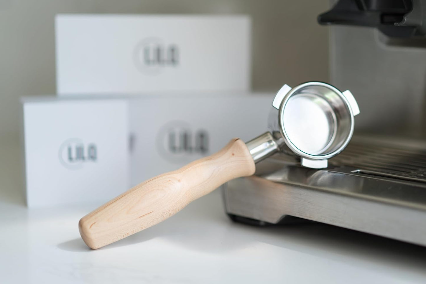 LILQ 54mm Naked Bottomless Portafilter Compatible with Breville Barista Express, Barista Pro, Bambino, and More – 18-20g basket included (Maple, 54mm)