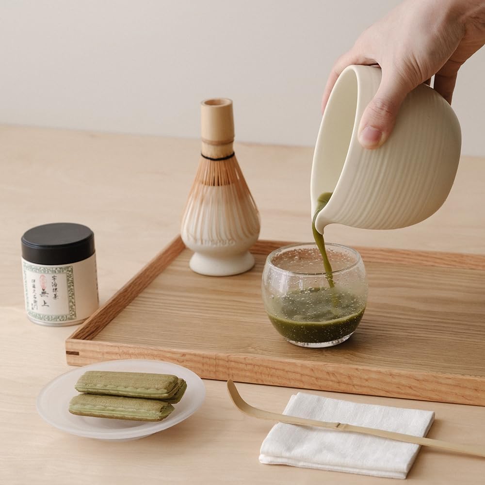 WENSHUO Matcha Whisk Set, Ceramic Matcha Bowl & Whisk Holder, Bamboo Accessory, Modern Design (Matte Crème, Pouring Spout)
