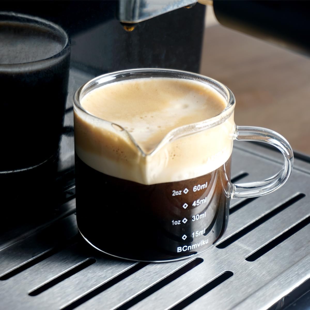 BCnmviku Espresso Glass Measuring Cup Triple Pitcher Milk Cup 75ML Espresso Cups with Handle Espresso Shot Glass with V-Shaped Mouth Clear Accessories Milk Frothing Pitcher (1)