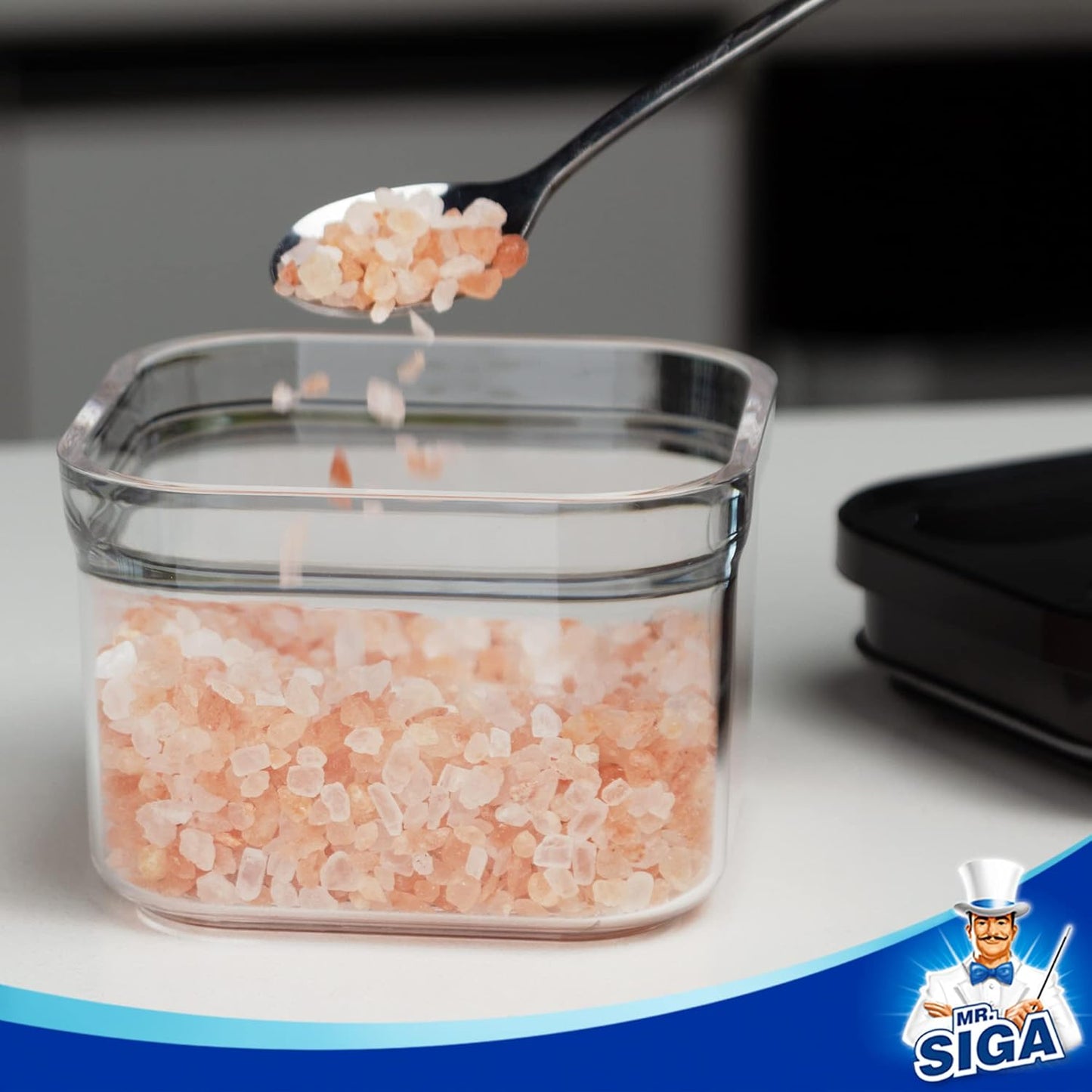 MR.SIGA 4 Pack Airtight Food Storage Container Set, BPA Free Kitchen Pantry Organization Canisters, One-handed Airtight Cereal Snack Candy Storage Containers, 360ml / 12.2oz, Small, Black