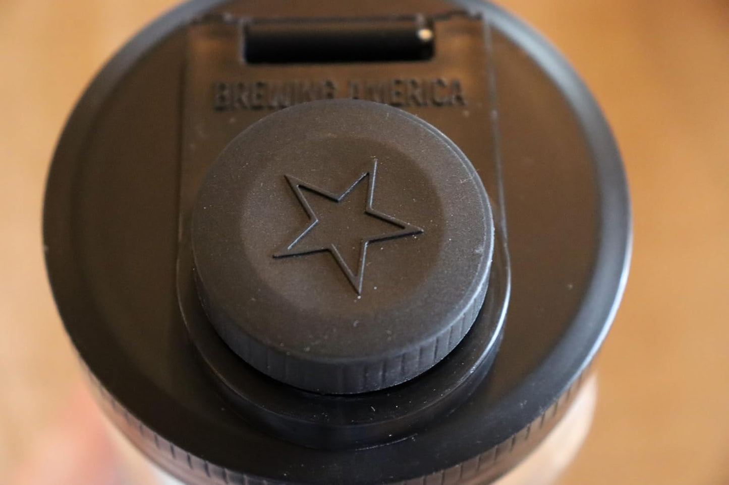 Brewing America Creamer Jar with Pouring Lid, 1 Pint (16 oz) Mason Jar with Black Wide Mouth Pour Lid, for Milk, Sugar, and Cream, 1-Pack (Black)