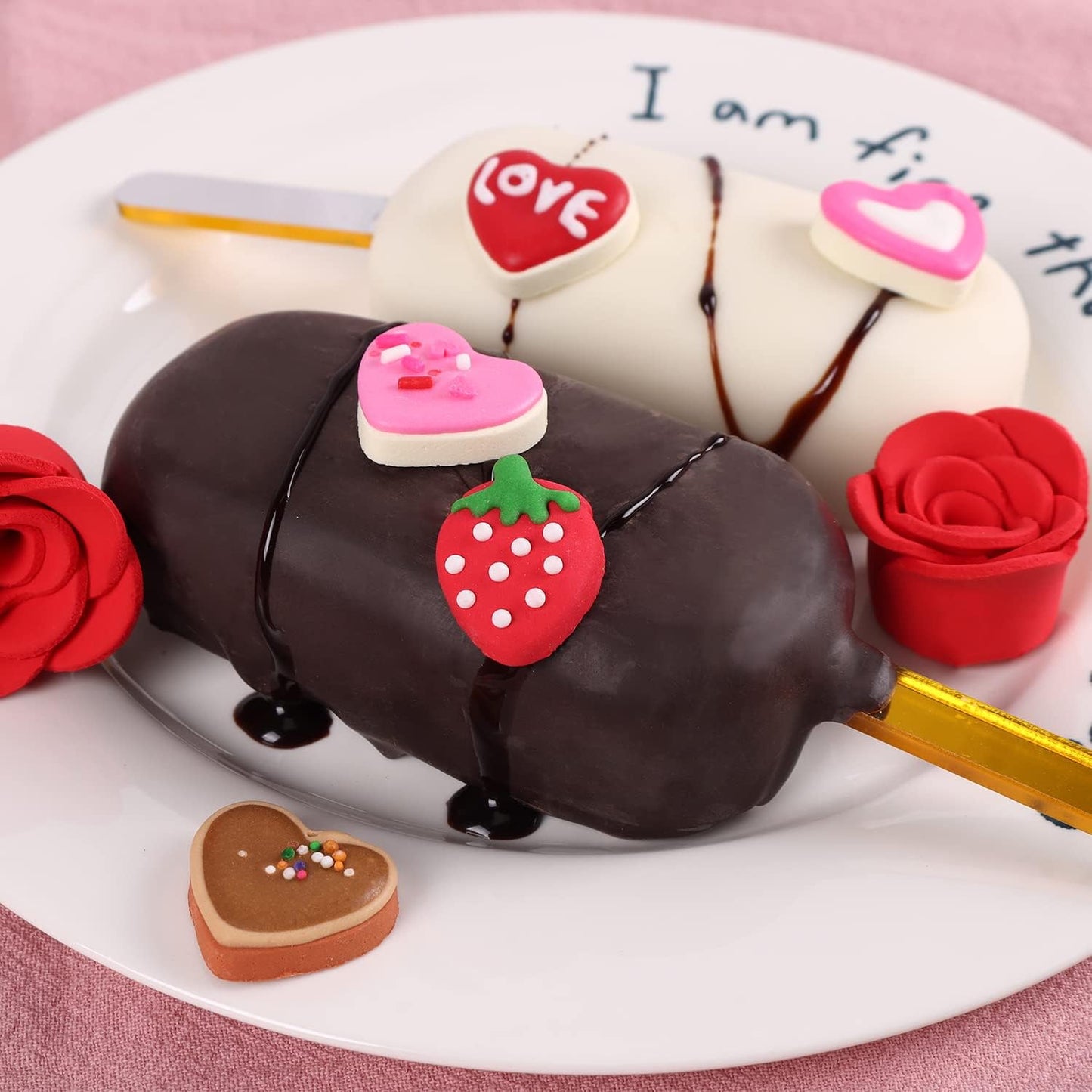 Edible Valentine Icing Decoration, Red Rose Icing Decoration, Royal Icing Heart Sprinkle, Strawberries Sugars Sprinkles for Cupcake Topper, Cake, Ice Cream, Macaron, Cookies and Chocolate.