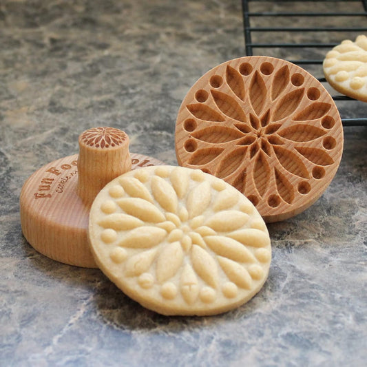 Wood Cookie Stamp, 2.5 Inch (Holiday Flower CS-029)