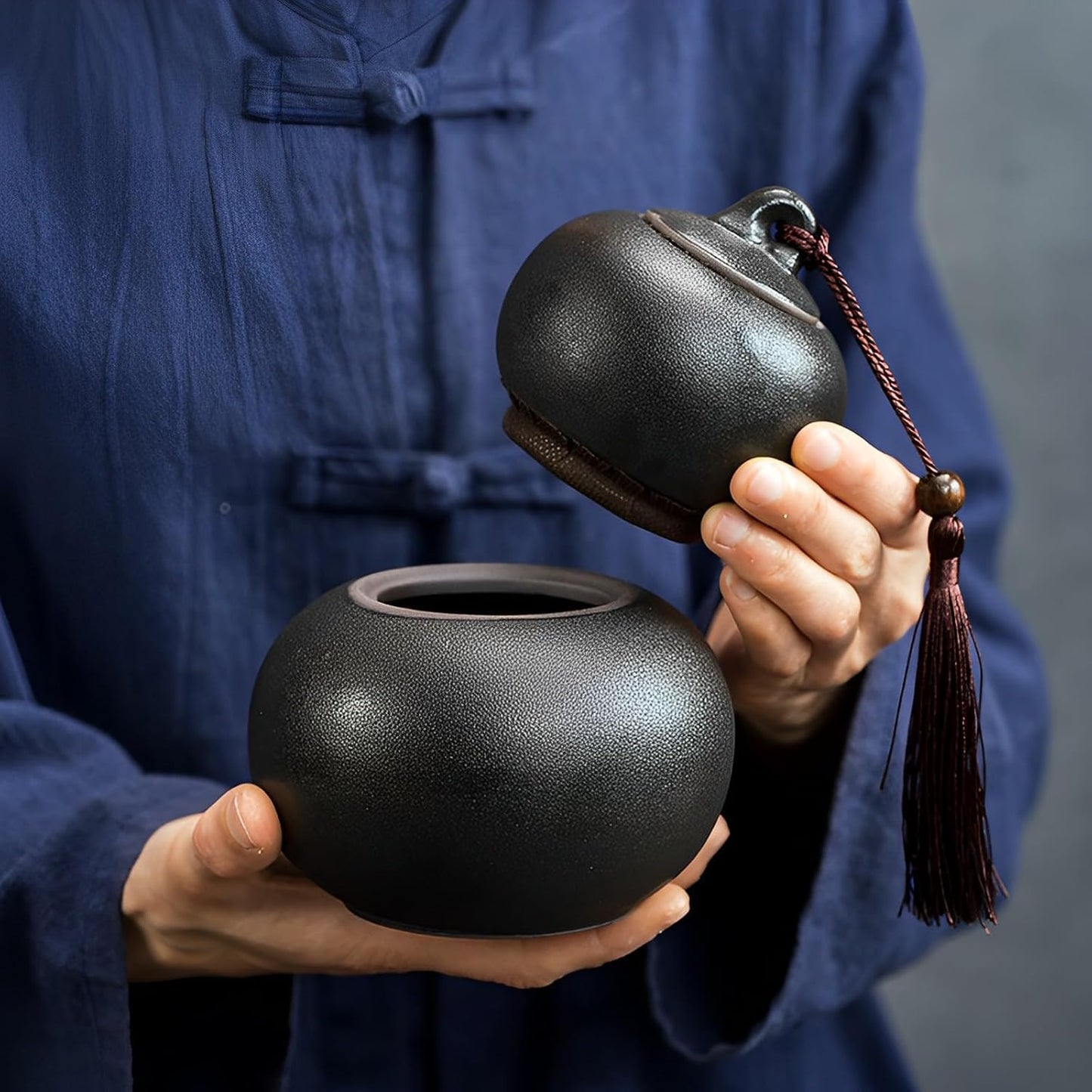 Ceramic Airtight Canister,22 Oz /660ml,Gourd Shap 2 Layers Tea Candy,Food Storage Jar for Coffee,Beans,Herb,Spices,Nuts -Stone Black