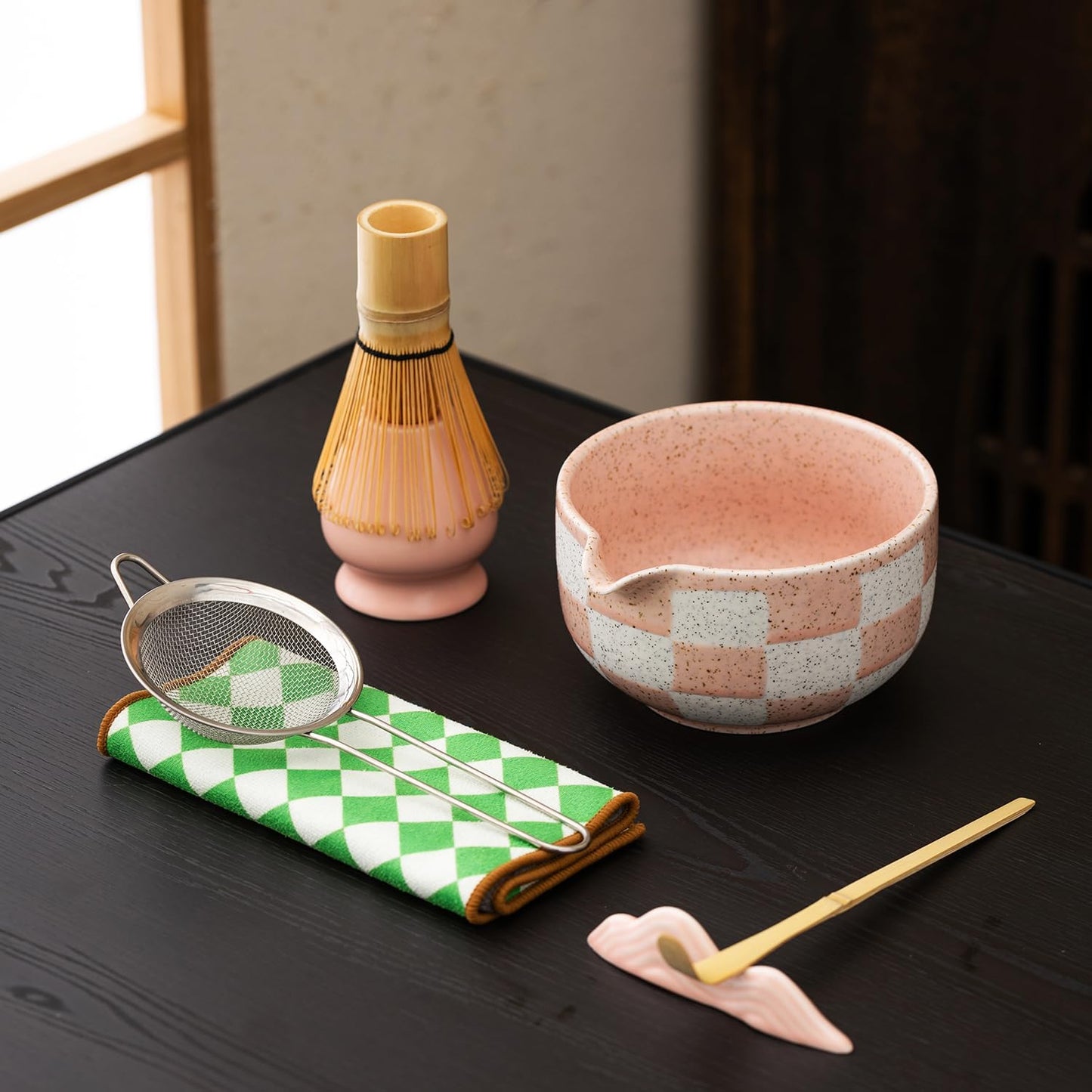 Premium 7-Piece Matcha Tea Set – Traditional Japanese Style with Elegant Grid Pattern, Includes Bamboo Whisk, Ceramic Bowl, Scoop & More – Perfect for Matcha Lovers & Tea Ceremony (Pink grid)