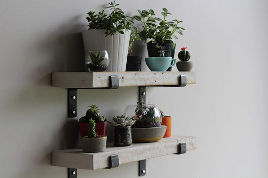 Urban Legacy Accent Shelves | Reclaimed Barn Plank | Set of 2 with Full Brackets (White Wash 18"x 7"x 2")