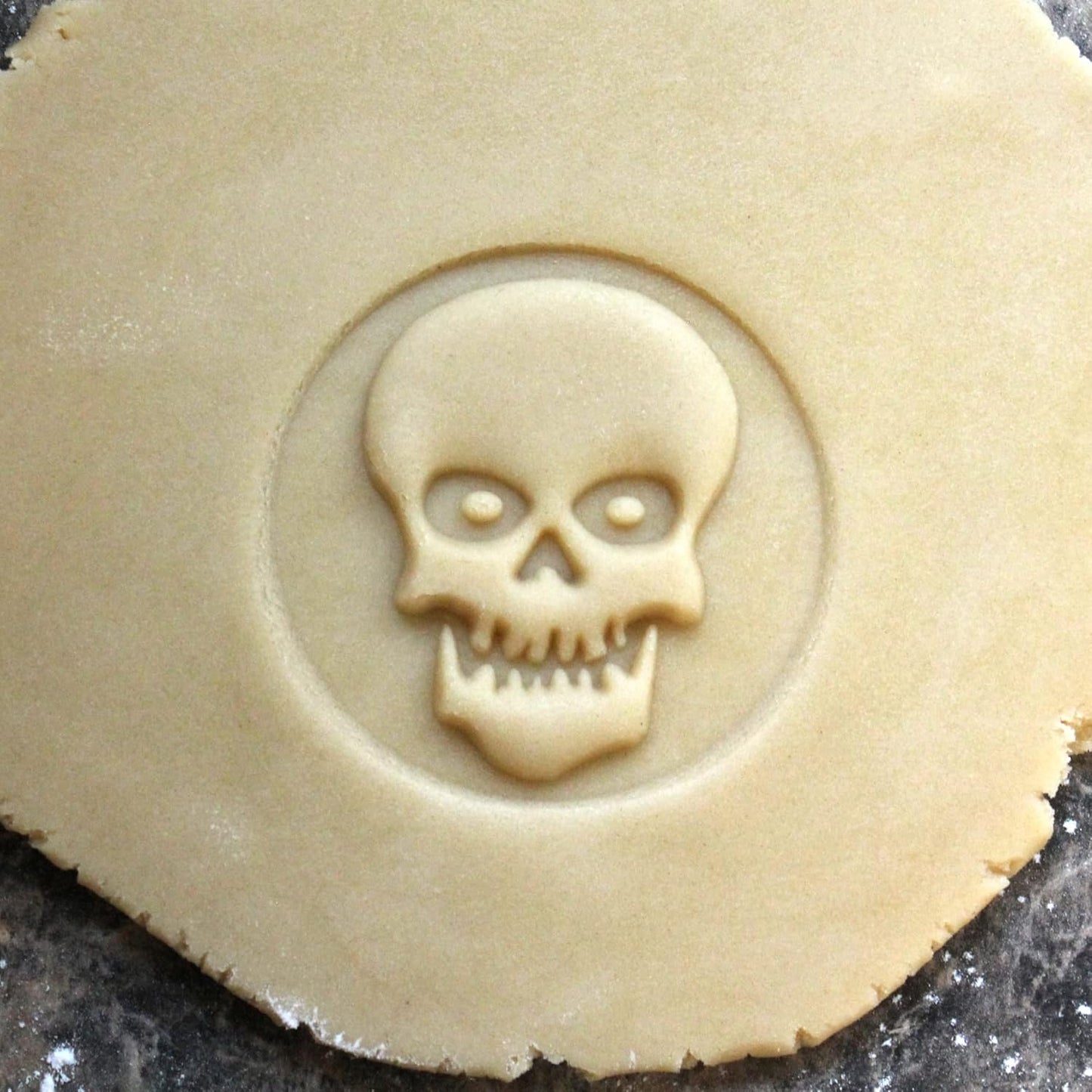 Wood Cookie Stamp, 2.5 Inch (Skull CS-023)