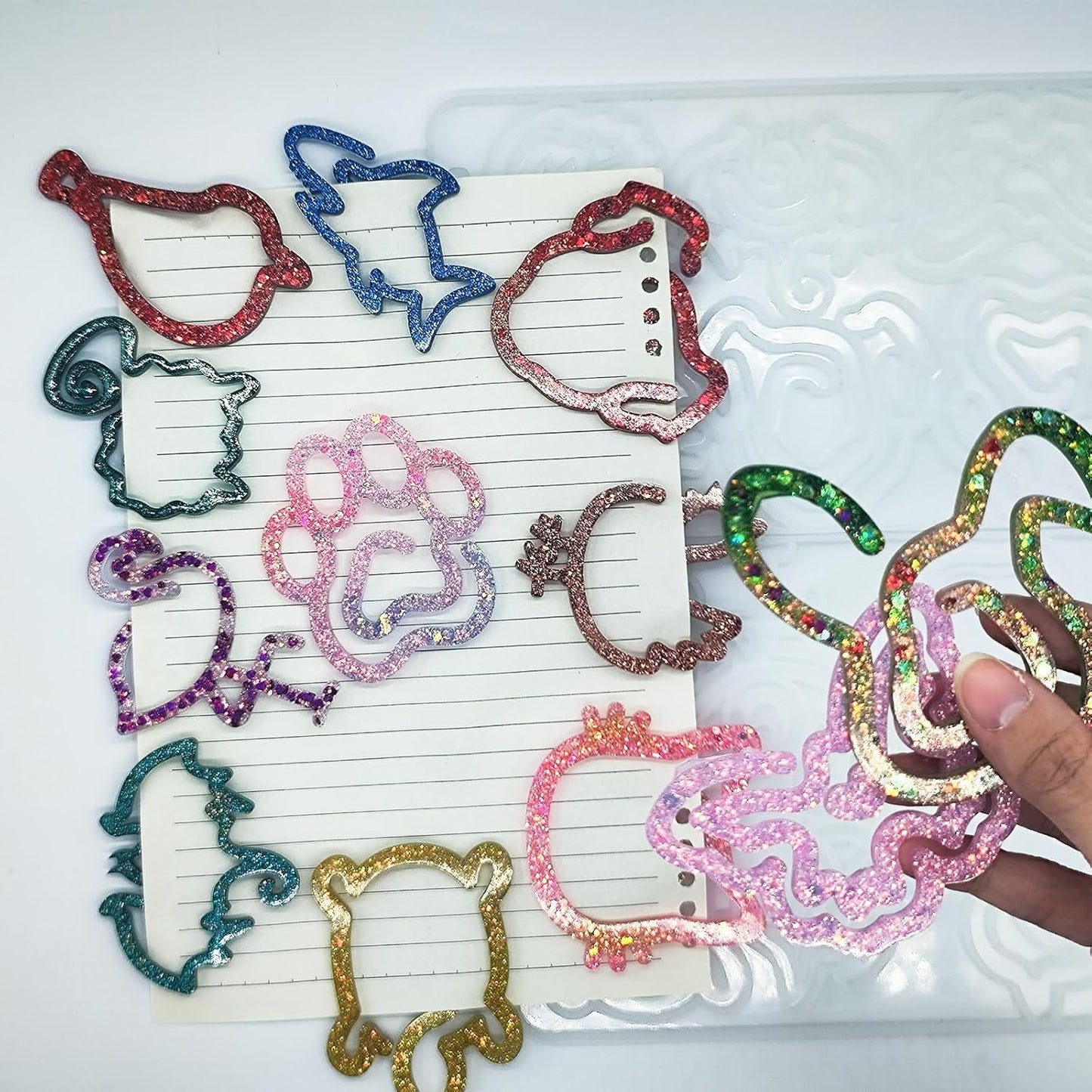 Animal Bookmark Silicone Mold Kit 12-in-1 - Cat Paw, Shark & Bat Shapes for Resin Memorial Art, Quick Release DIY Pet Keepsake Gifts (Animal Paperclip Mold)