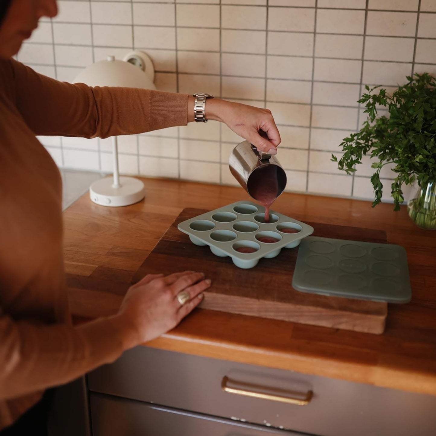 mushie Silicone Baby Food Freezer Tray with Lid | 9 Cups x 1.5oz | BPA Free Storage Container (Tradewinds)