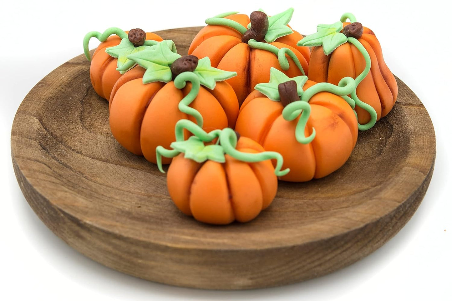 Bakerpan Premium Rolled Orange Fondant for Cake Decorating - 1 Pound, Vanilla Flavor