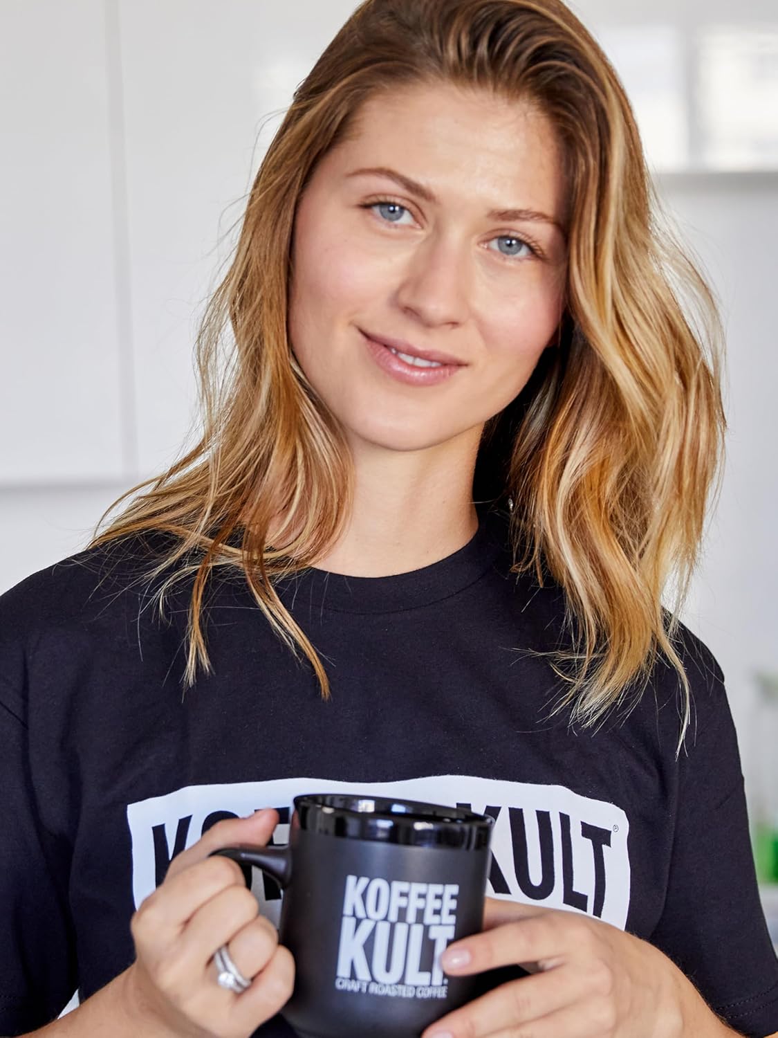 Koffee Kult Dark Roast Whole Bean Coffee 100% Arabica Coffee Beans, Gourmet Artisan Blend with Chocolate & Cinnamon Notes - 80oz Resealable Bag