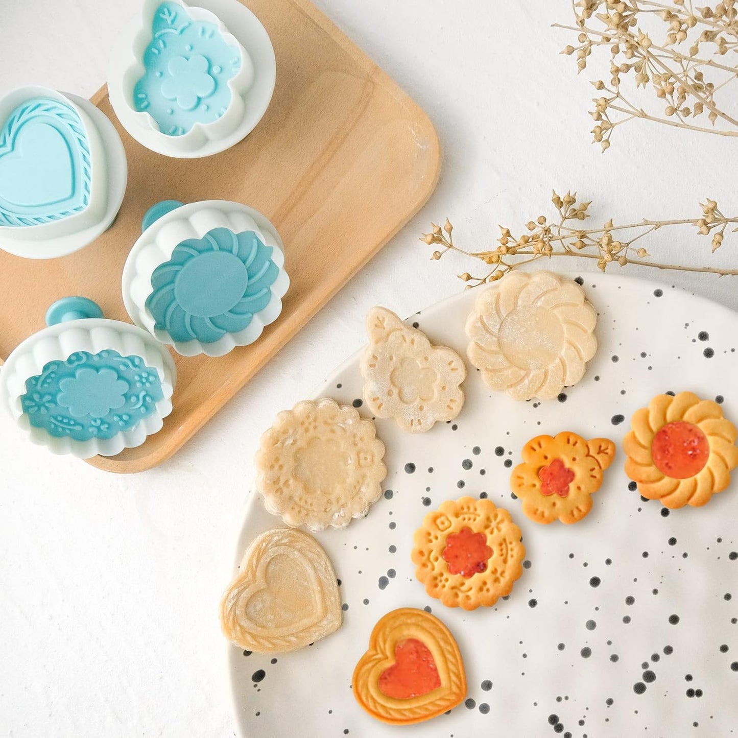 Cookie Stamps Set of 4, Cookie Press Mold, Decorating Supplies for DIY Baking, Cake, Pastry, Easy to Use-Flower Heart