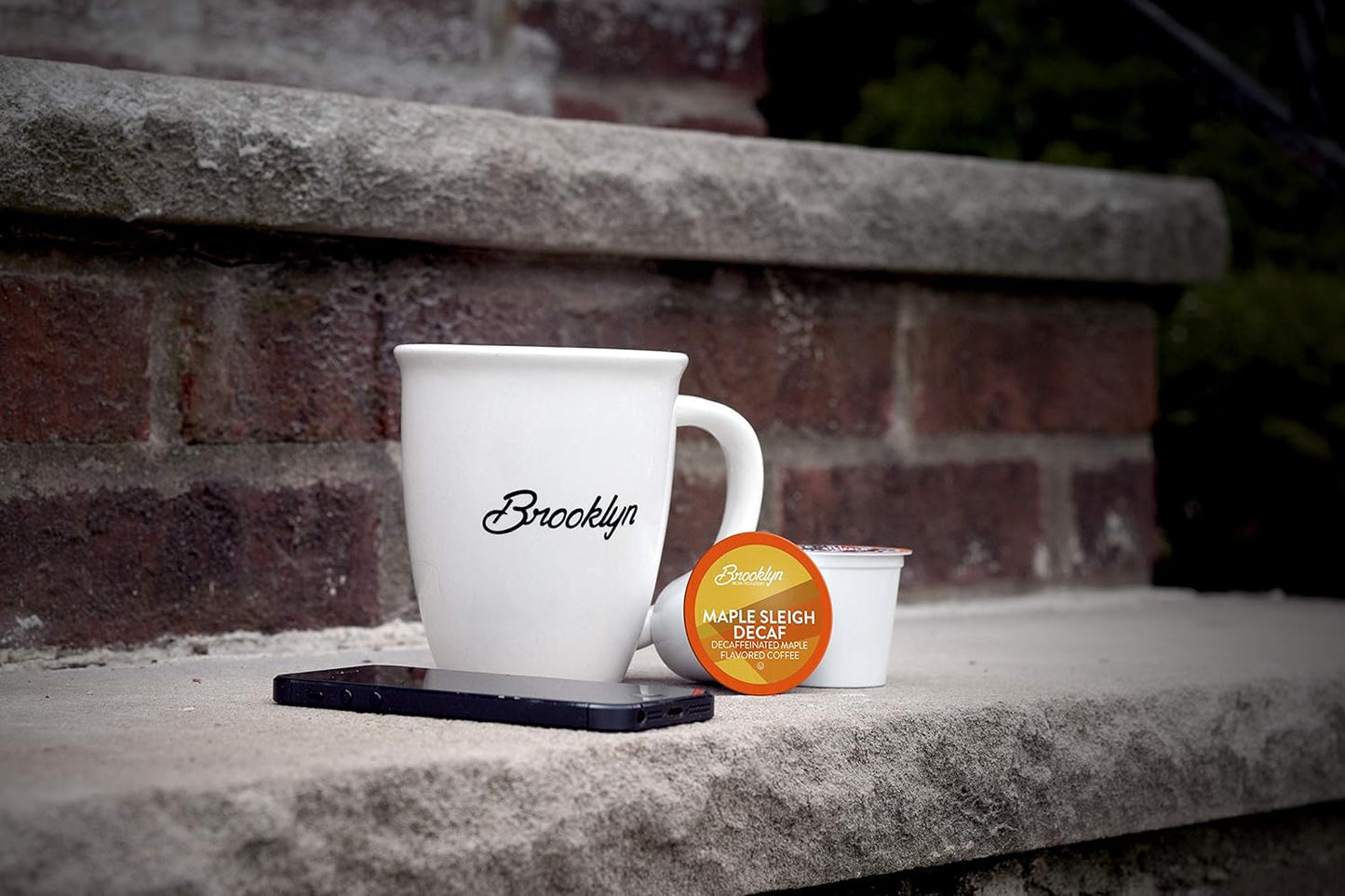 Brooklyn Beans Coffee Pods, Maple Sleigh Decaf - Compatible with Keurig K Cup Brewers Including 2.0 Machines, 40 Count, Maple Flavored