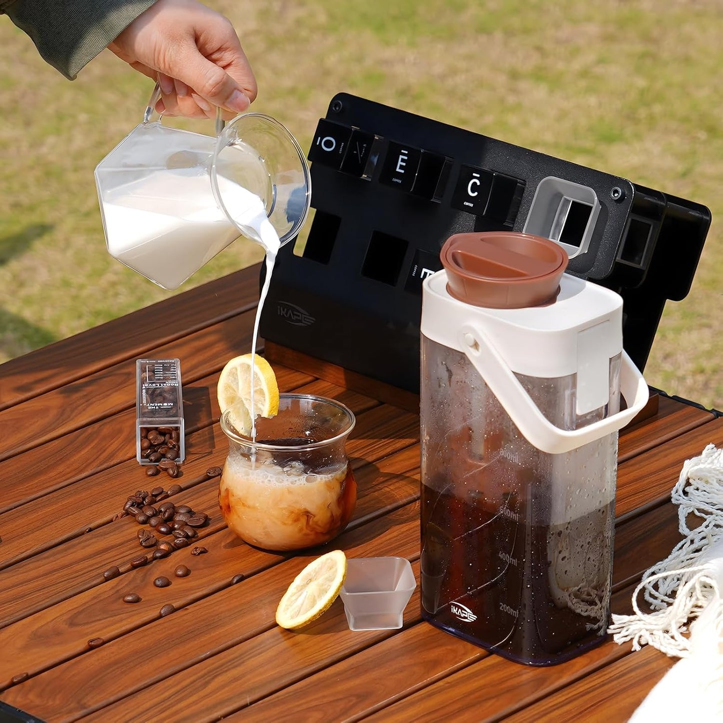 IKAPE 33.8oz Cold Brew Coffee Maker with Removable Filter, Leak-proof Spout for Iced Coffee, Tea & Flavored Drinks, Space Saving Tritan Pitcher (Brown)