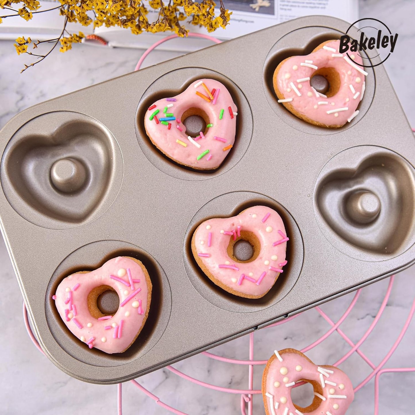 Heart Donut Pan, 6 Cavity Donut Mold Heavy Duty Steel Non-stick Heart Shaped Bund Pans Pattern Doughnut Bakeware for Oven Baking (Champagne Gold)