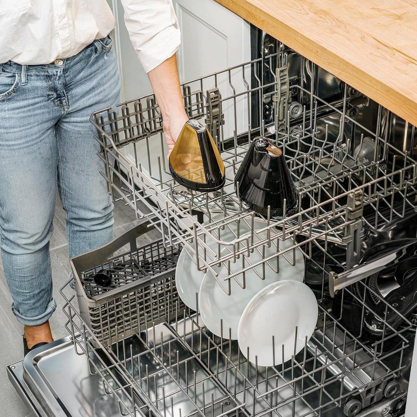 Beautiful Coffee Maker, 14-Cup, Touch Display, Programmable, 1200W, Stainless Steel, Keep Warm, 24h Timer dishwasher-safe (White Icing)